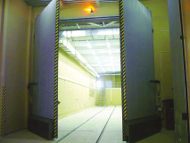 Ворота 8х8 м в рентгеновские камеры